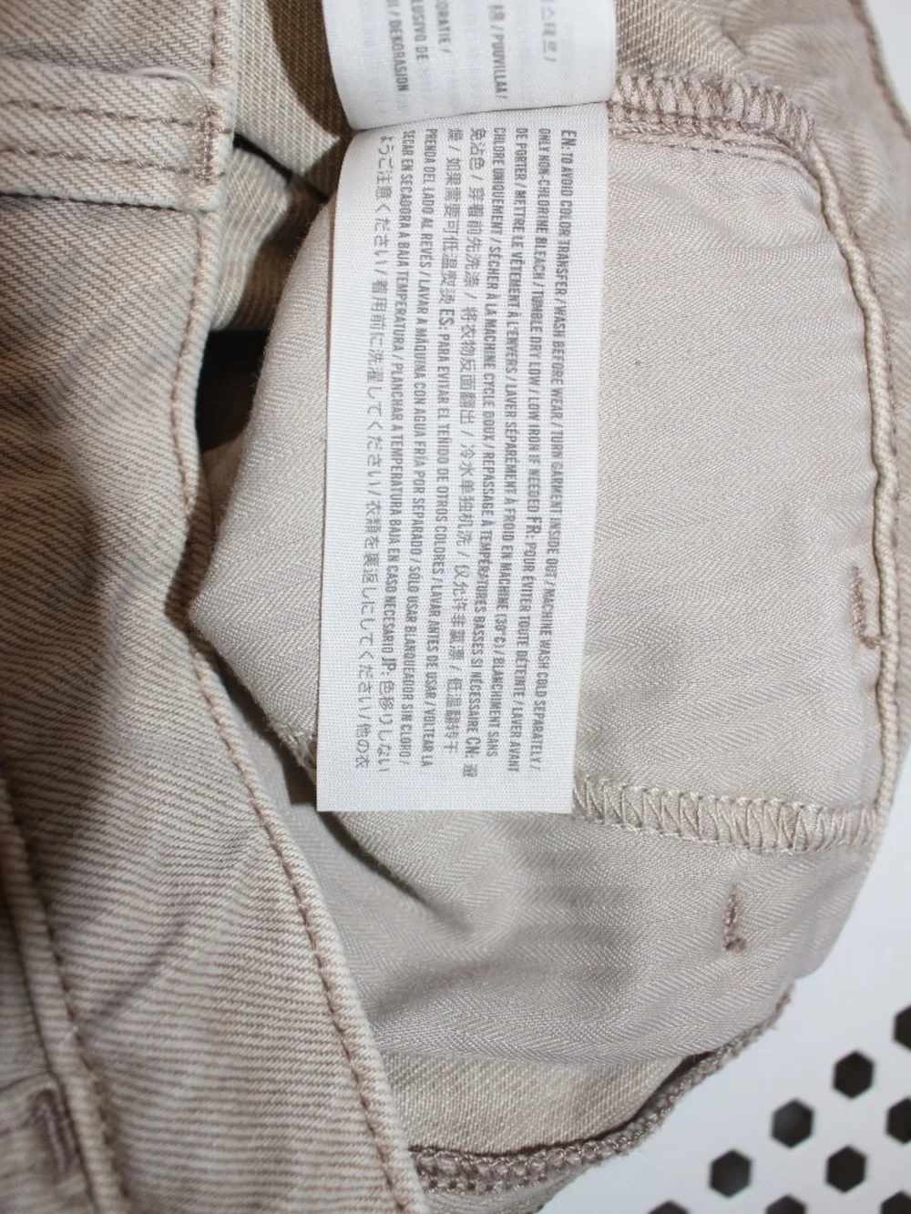 Abercrombie & Fitch Mid Rise Long Denim Shorts Raw Hem Size 24